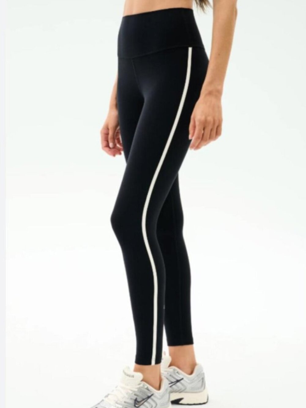 SPLITS59 AMBER AIRWEIGHT HIGH WAIST 7/8 LEGGINGS in Black / White XS $138